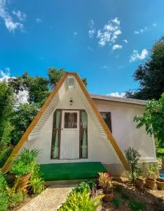 วันเวลา โฮมสเตย์แอนท์แคมป์ปิ้ง - Mae Sot