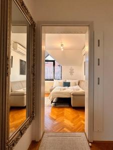 Charming City Loft Apartment 