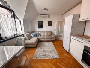 Charming City Loft Apartment