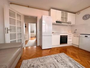 Charming City Loft Apartment