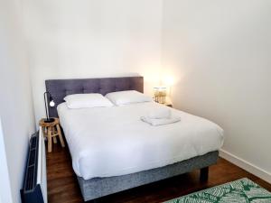 Plateau dAngoulême proche bus et commerces