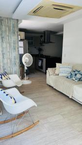 A un Paso de la Playa