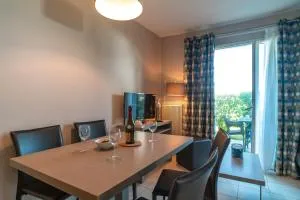 Les Thermes 408 - Appt pour 4 avec piscine partagée - 孔卡尔诺