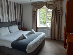 Main Lodge - Double Room with Garden View  room in East Ayton Country House Hotel