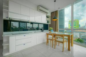 Căn Hộ 2 Phòng Ngủ (Two-Bedroom Apartment)