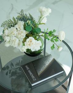 Deluxe Swan Stone Castle Apartment