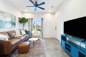 Jazz House*King Bed*Lux Matt*Coffee Bar