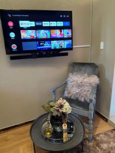 17 Byvanger Luxury Home Deluxe Queen Suite Room 1