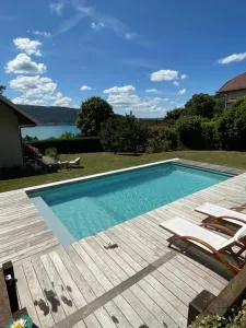 Maison avec Piscine LAC d'ANNECY - proximité Plage VEYRIER DU LAC - 维里尔·杜·拉克