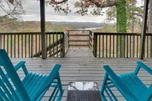 Views, Hot Tub and Golf Access Hot Springs Home! - Malvern