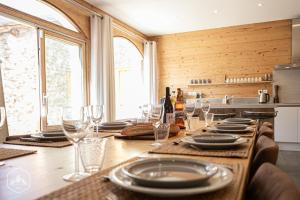 Côté-Bourget, Appartement 10 pers LE BOURGET, proche stations La Norma Aussois