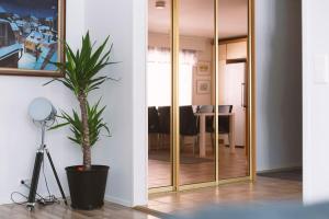 Spacious house near santapark