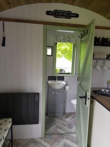 Braeside Shepherds Hut - Greenhead - Hadrians Wall - Northumberland