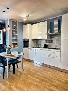 Candy House - appartamento con parcheggio privato