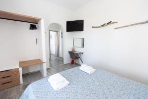 Navi B1 Brand New 2bd studio in Naousa