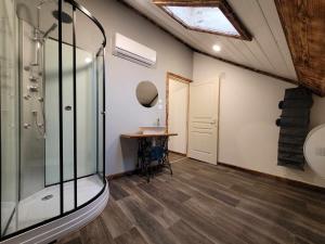Maisons de vacances Gite de la Ferme de la Comte : photos des chambres