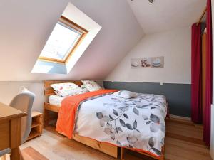 Maisons de vacances Gite charmant au calme, 2 personnes, proche vignobles et chateaux, animaux acceptes, terrasse jardin - FR-1-744-33 : photos des chambres