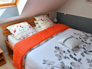 Maisons de vacances Gite charmant au calme, 2 personnes, proche vignobles et chateaux, animaux acceptes, terrasse jardin - FR-1-744-33 : photos des chambres