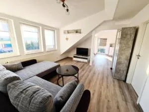 DM Hotels & Apartments - Apartment Dosborn 5-9 - Kallmerode