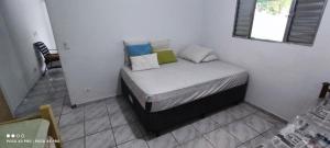 CASA EM BERTIOGA PERTO DA PRAIA