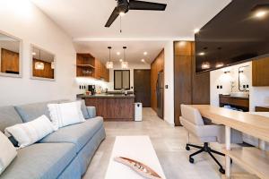 3022 - Ziba Condo 203