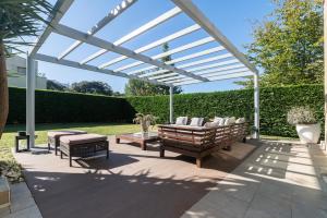 helloasturias, Casa en Llanes con piscina, jardín, cerca de la playa.