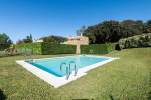 helloasturias, Casa en Llanes con piscina, jardín, cerca de la playa.