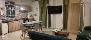 pylaia comfortable apartment 2