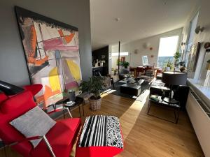 Modern and spacious 3 bedroom house, with fantastic view over Reykjavik.