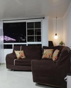 Apartamento con vista a la ciudad en barrio campo hermoso 301