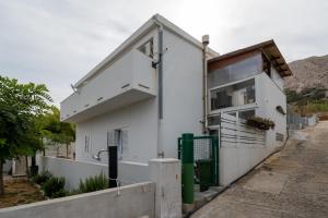 Apartments by the sea Sveti Marko, Pag - 21654 