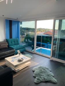 Luxury villa with a swimming pool Fazana - 21792