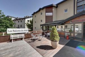 Appart'hotels Les Balcons Du Soleil : photos des chambres