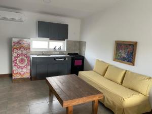 La Higuera con Parking B