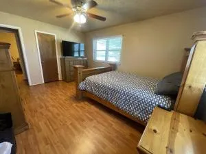 Summer Creek Cabins - Big Spring