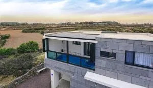 Homechee Poolvilla - Yongdang-ni