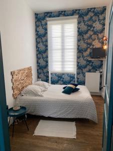 Maisons de vacances AU PLAISIR D ETAPE- ACCUEIL PELERINS uniquement : Chambre Double - Vue sur Parc