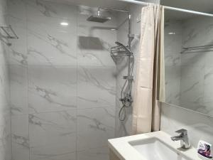 Mandani Bay Suites Sea Views