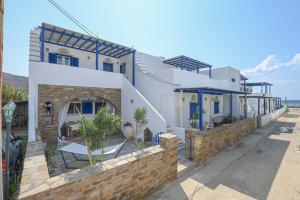 Exilze House Beachfront Kionia