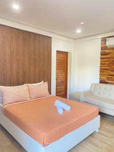 Casa De Española Hotel and Resort