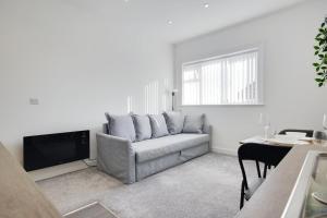 279 Ashley Road