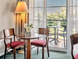 Superior Twin Room with Balcony room in Best Western Hotel Edison