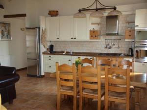Maisons de vacances Domaine les Pins : photos des chambres