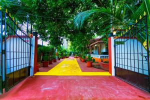 Queens Paradise Estate Resort