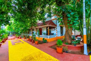 Queens Paradise Estate Resort