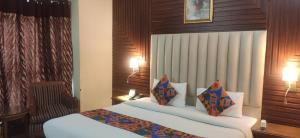 HOTEL CONCLAVE EXECUTIVE