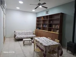 Kuy Kuyen - Albardón