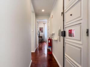 Olaias Lisbon 2bed near Metro