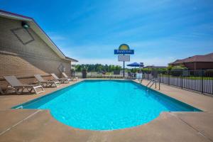 Days Inn by Wyndham Lonoke