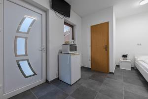 Standard Room with Pool View room in Villa Plat